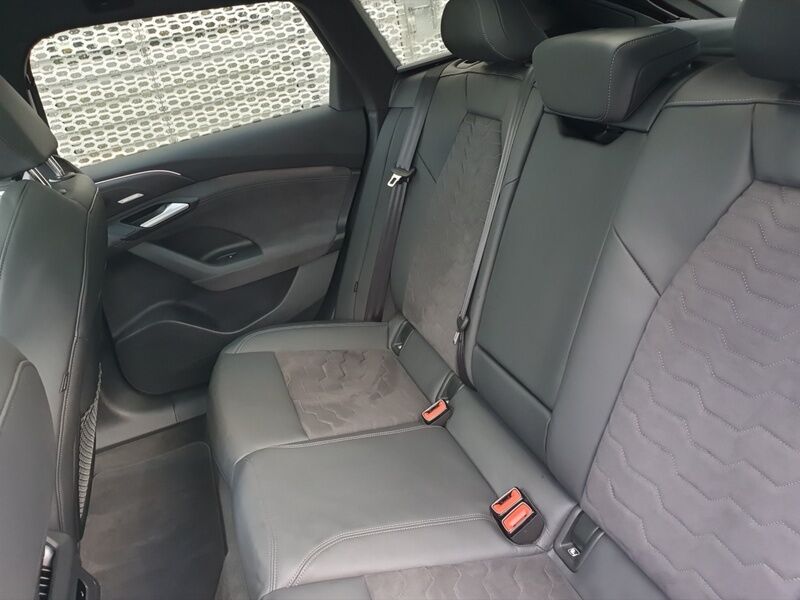 More views of Audi A6 Avant e-tron