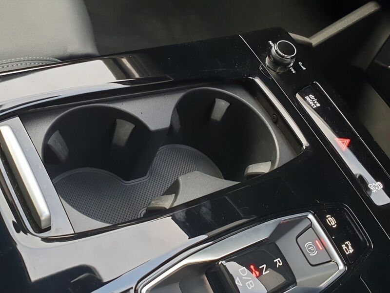 More views of Audi A6 Avant e-tron