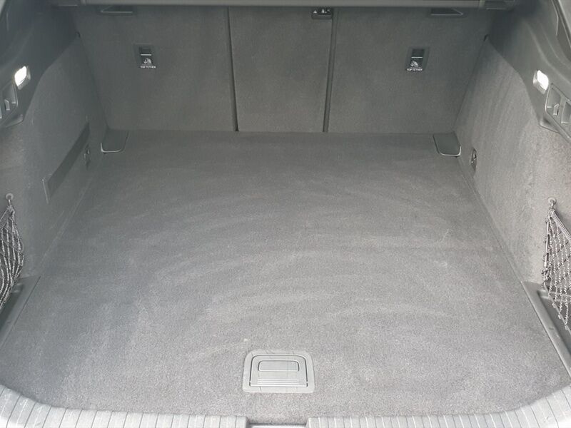 More views of Audi A6 Avant e-tron