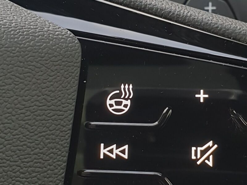 More views of Audi A6 Avant e-tron