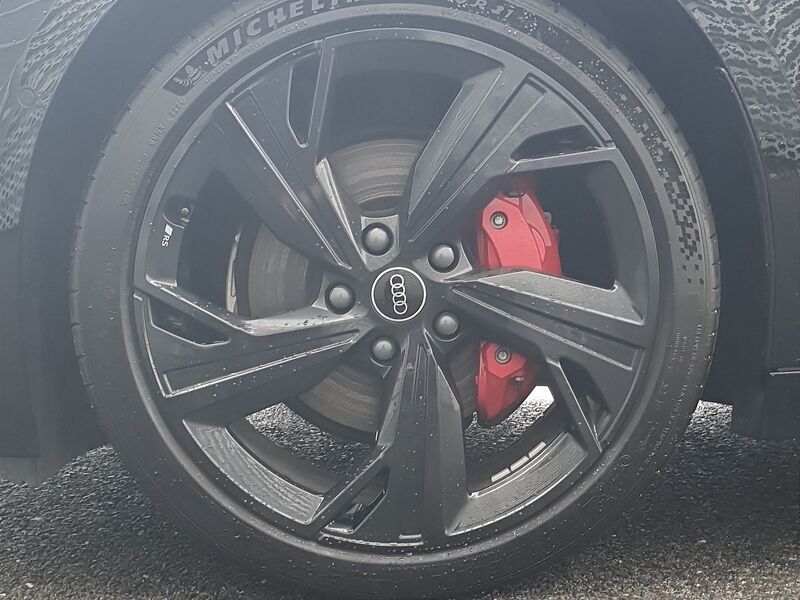 More views of Audi A6 Avant e-tron