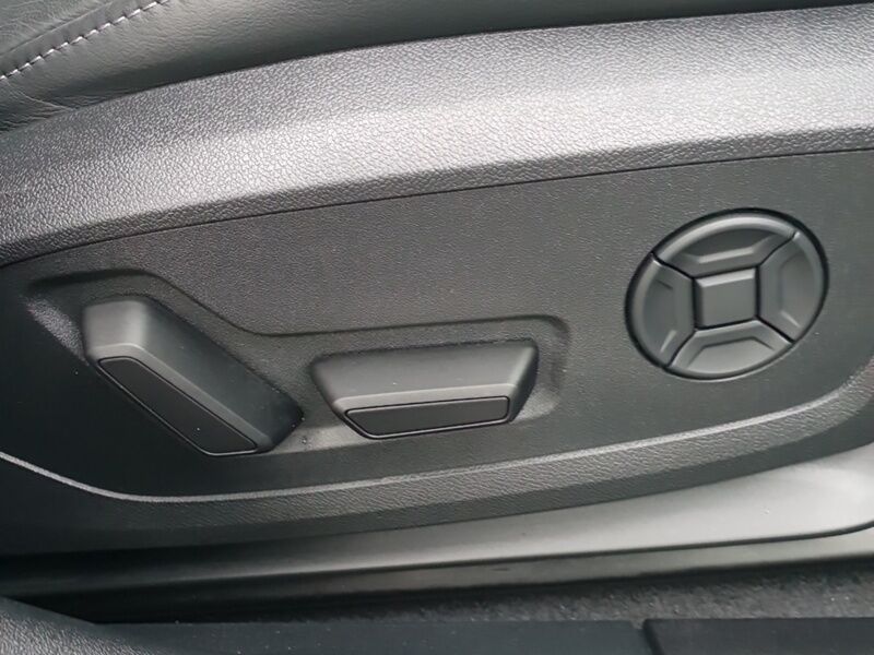 More views of Audi A6