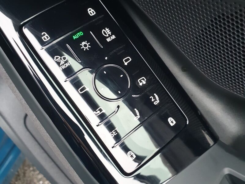 More views of Audi A6 Sportback e-tron