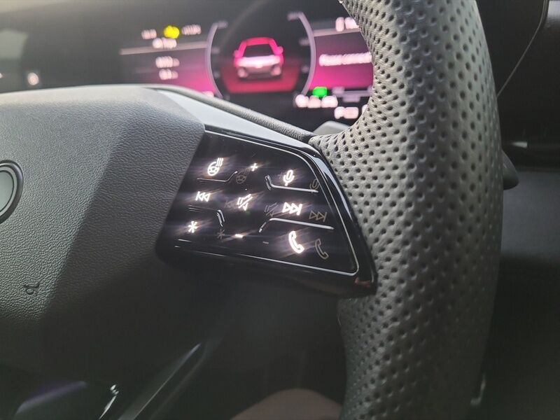 More views of Audi A6