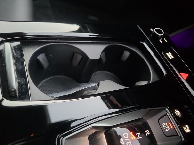 More views of Audi A6