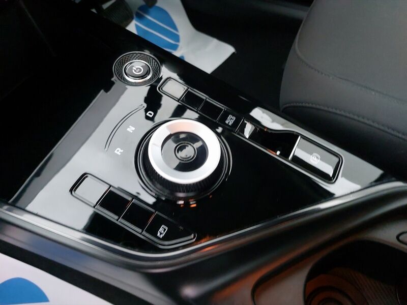 More views of Kia e-Niro