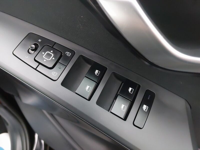 More views of Kia e-Niro