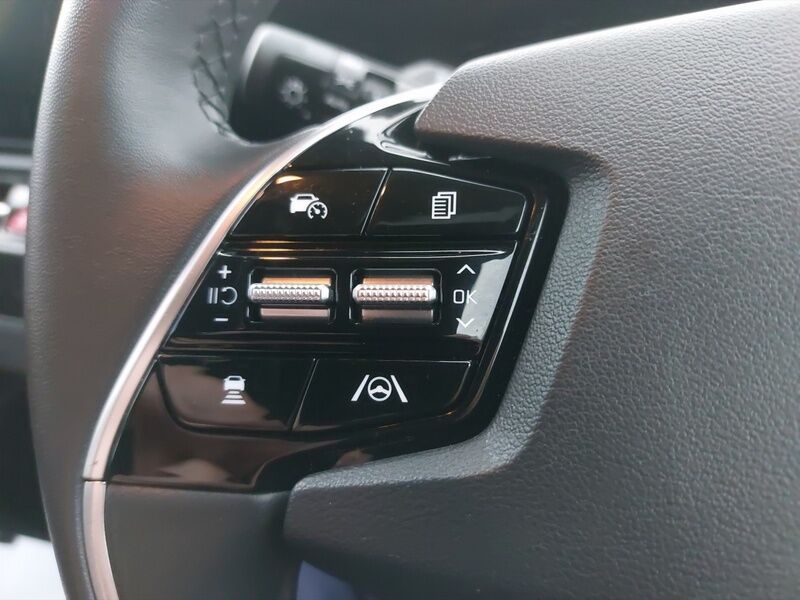 More views of Kia e-Niro