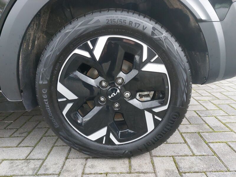 More views of Kia e-Niro