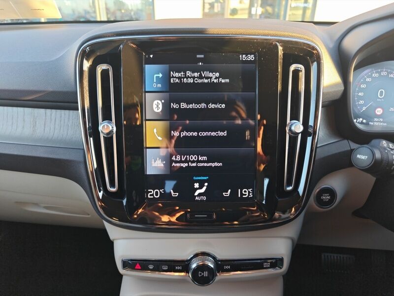 More views of Volvo XC40