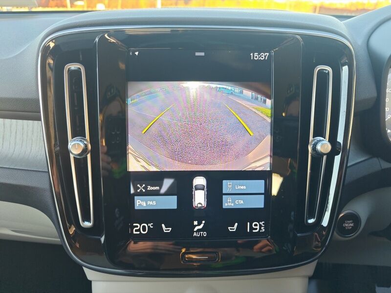 More views of Volvo XC40