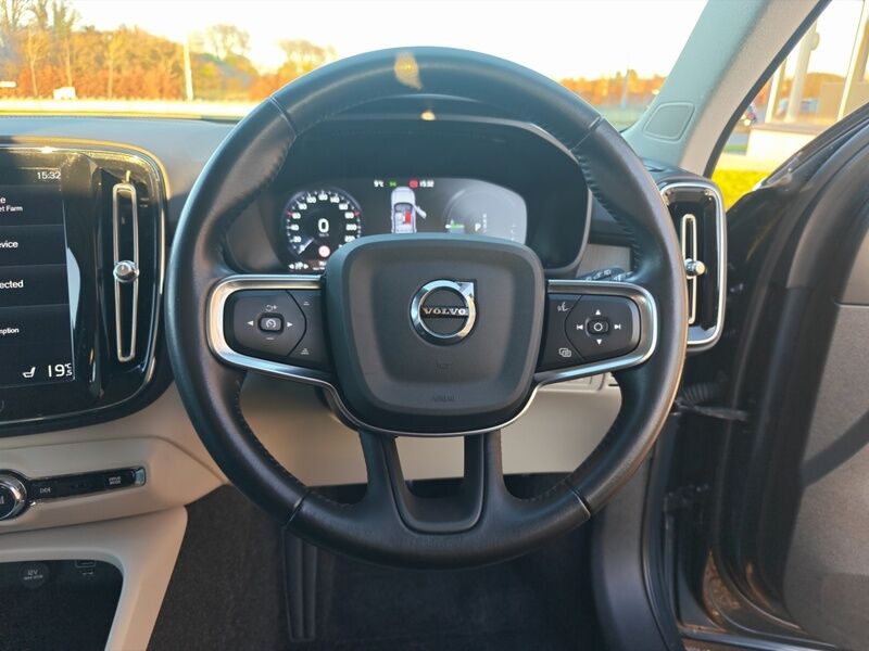 More views of Volvo XC40