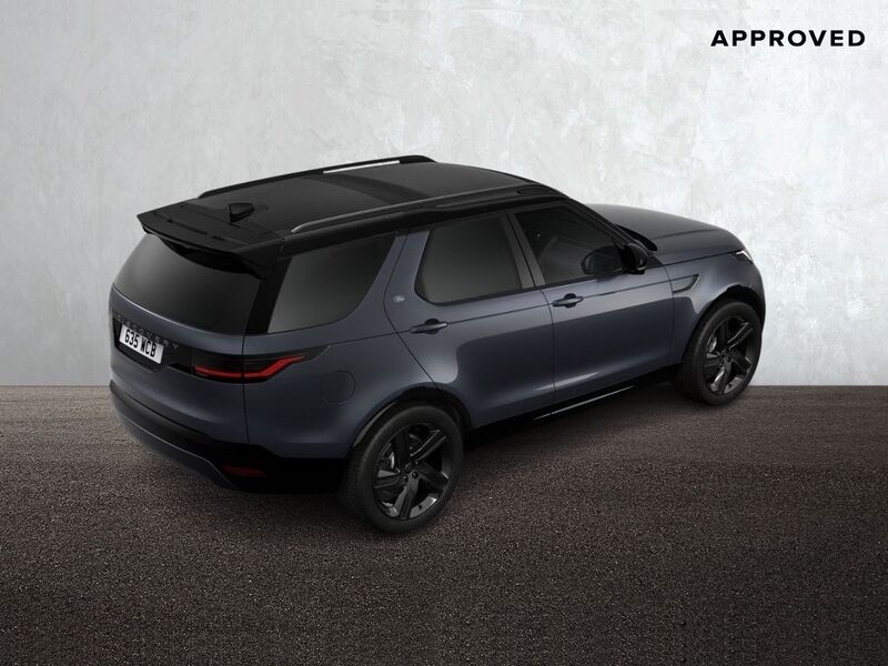 More views of Land Rover Discovery