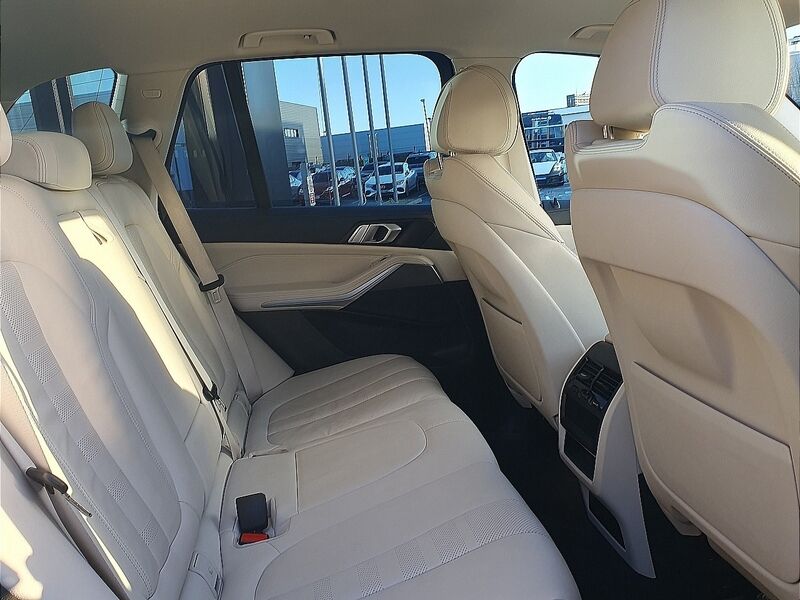 More views of BMW X5