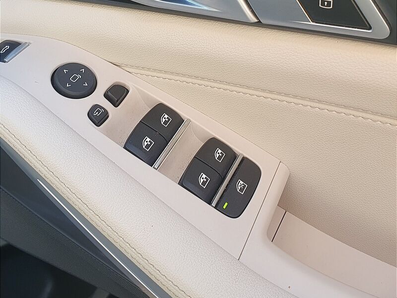 More views of BMW X5