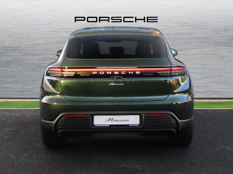 More views of Porsche Macan