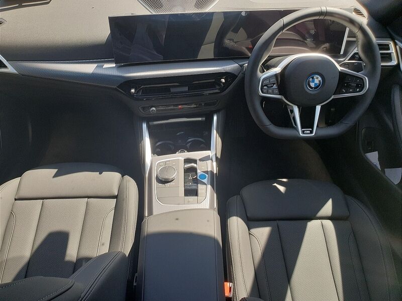 More views of BMW i4