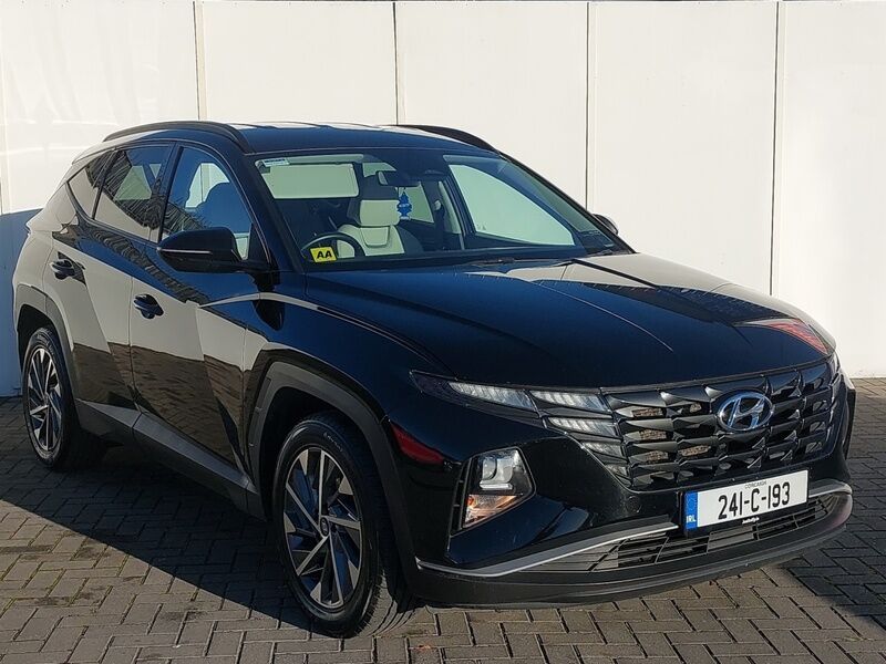 More views of Hyundai Tucson