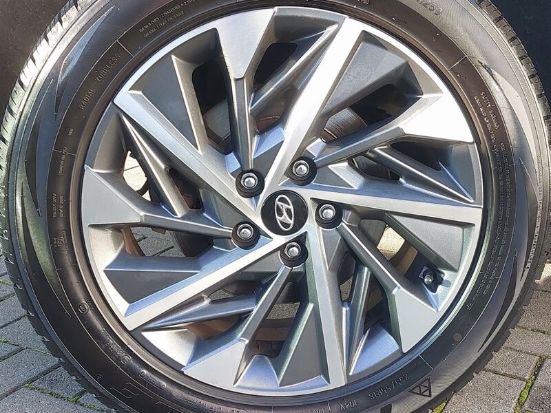 More views of Hyundai Tucson