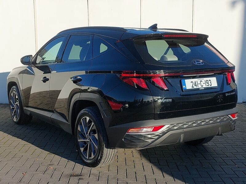 More views of Hyundai Tucson