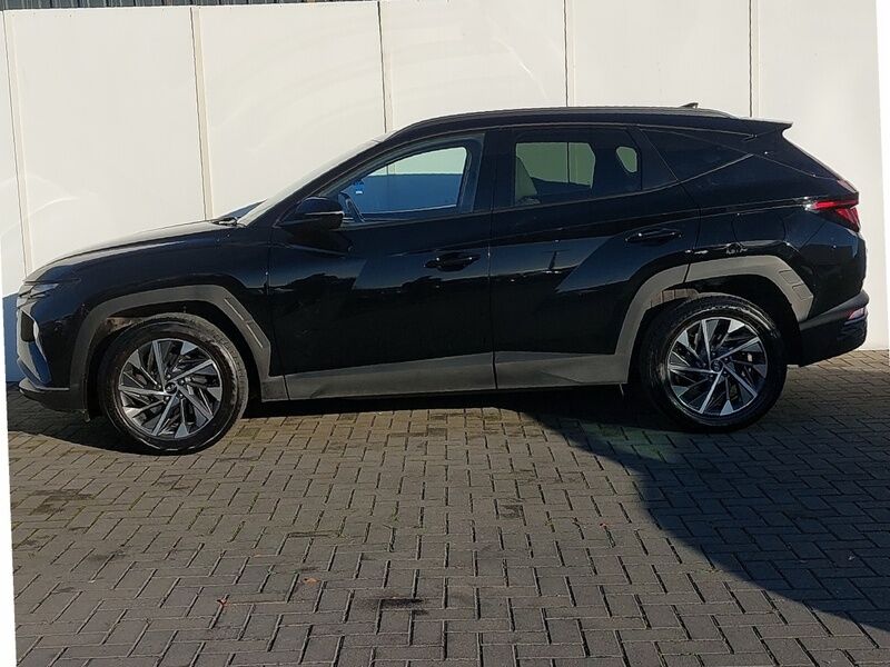 More views of Hyundai Tucson