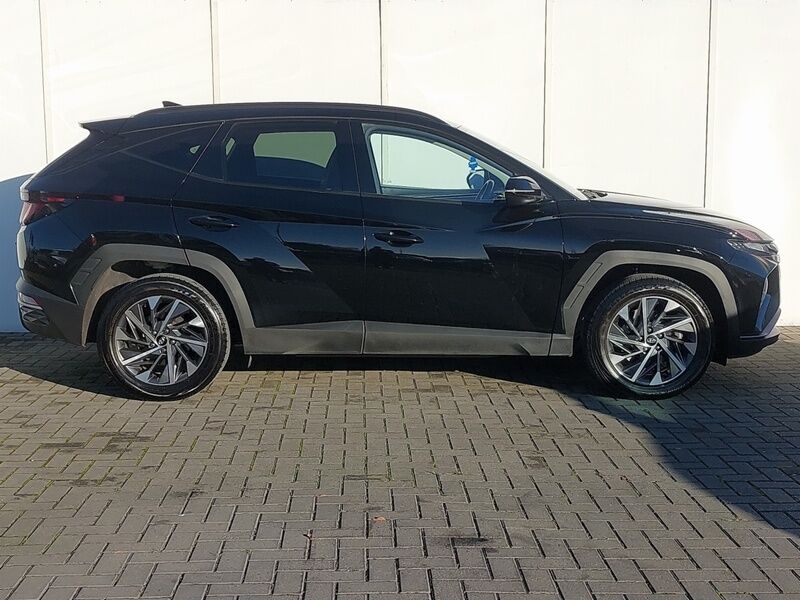 More views of Hyundai Tucson