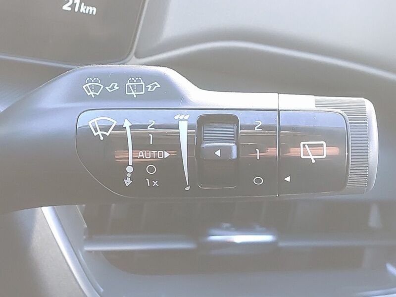 More views of Kia K4