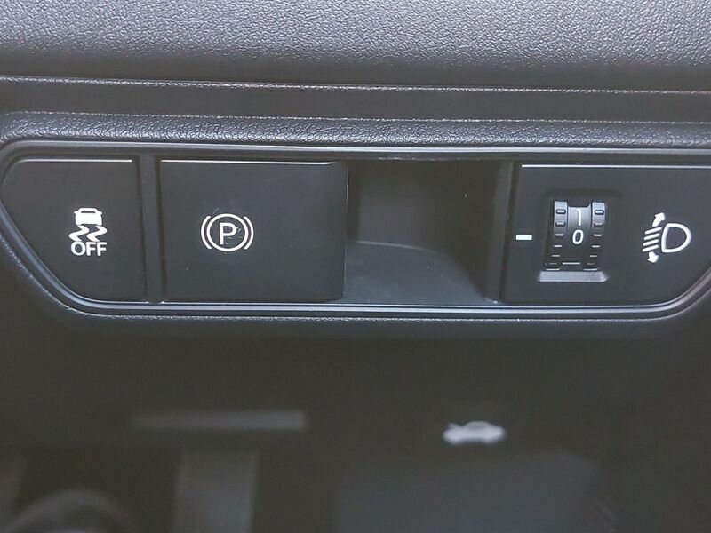 More views of Kia K4