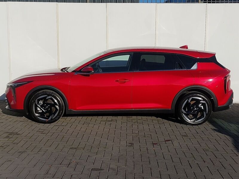 More views of Kia K4