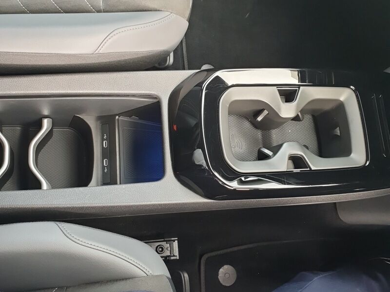 More views of Volkswagen ID.4