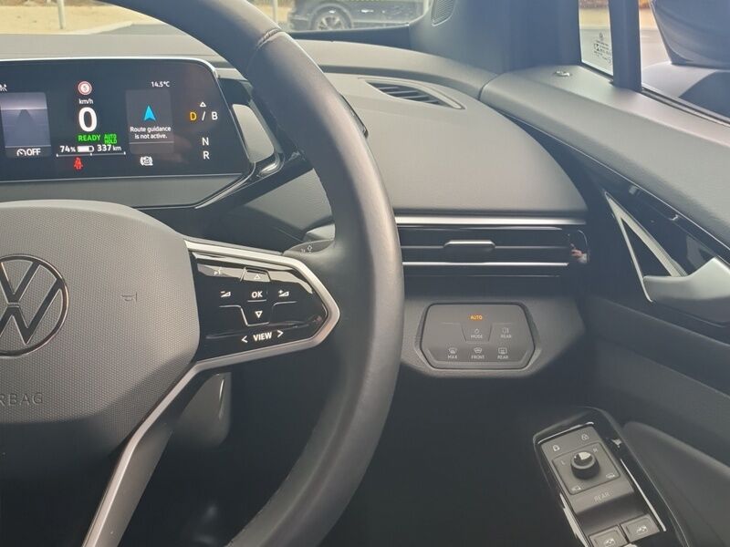 More views of Volkswagen ID.4