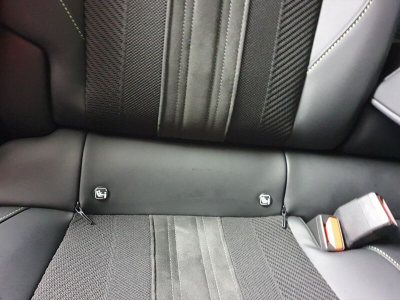 More views of Peugeot 308