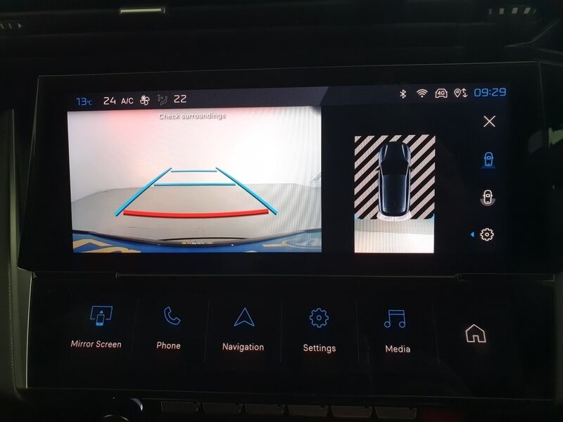 More views of Peugeot 308