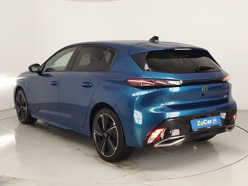 More views of Peugeot 308