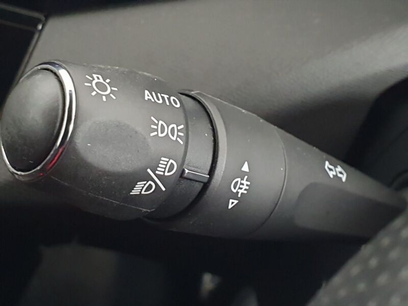 More views of Peugeot 308