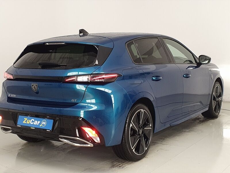 More views of Peugeot 308