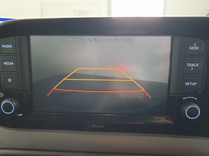 More views of Hyundai i10