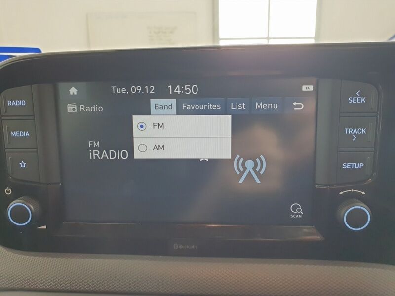 More views of Hyundai i10