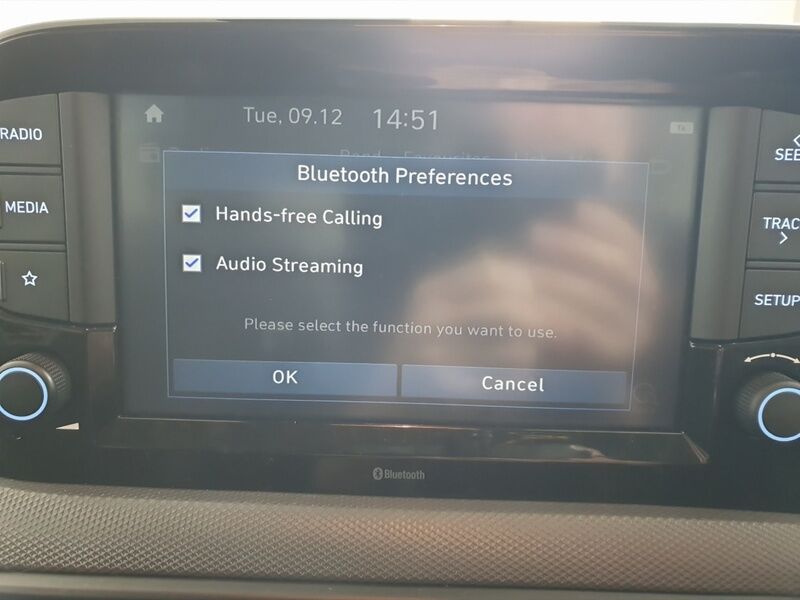 More views of Hyundai i10