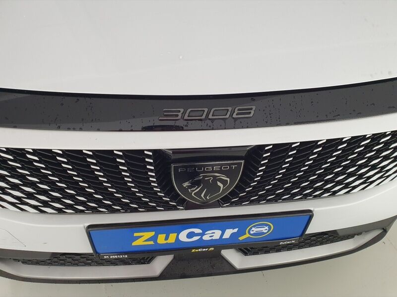More views of Peugeot 3008