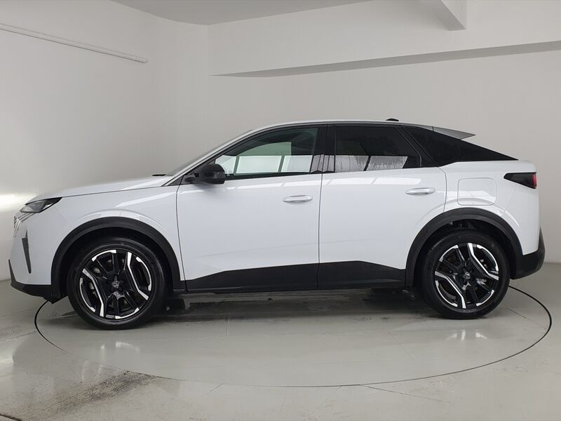 More views of Peugeot 3008