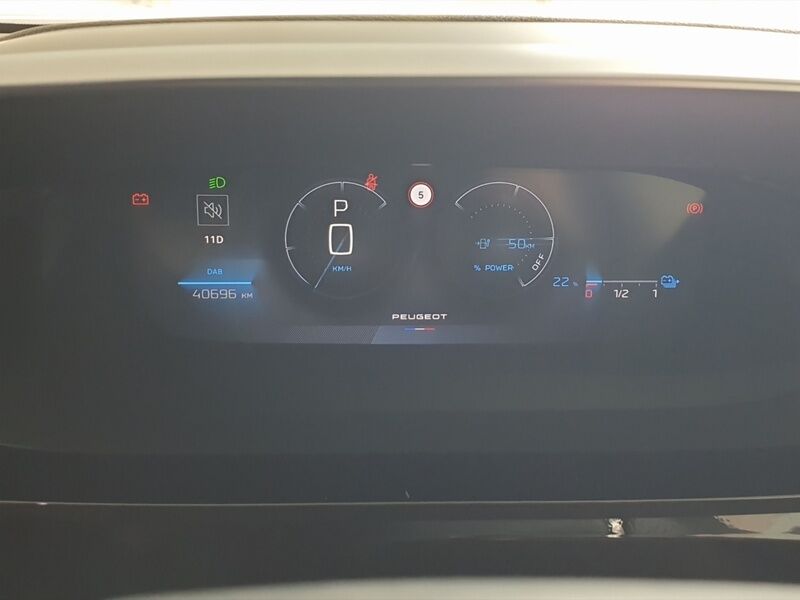 More views of Peugeot 308