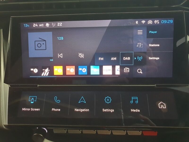 More views of Peugeot 308