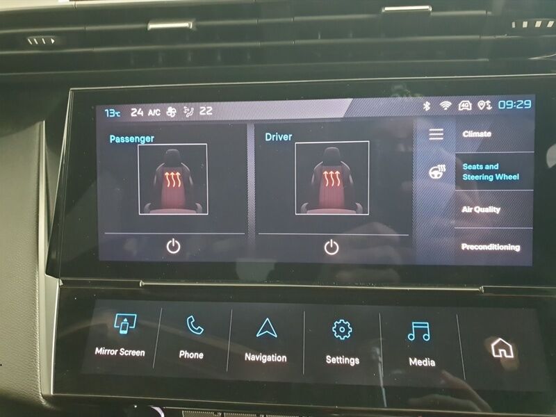 More views of Peugeot 308