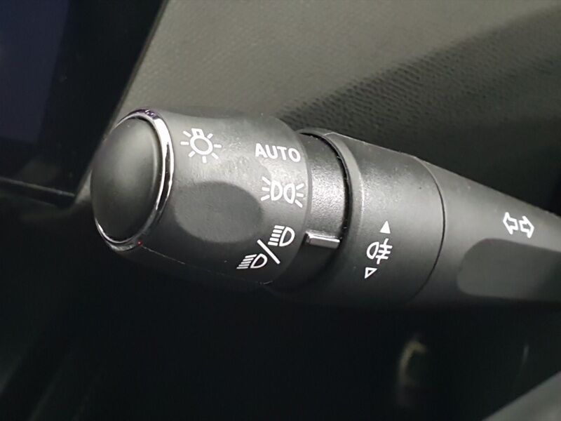 More views of Peugeot 308