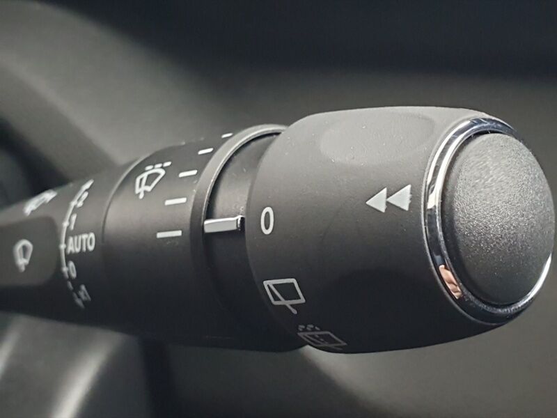 More views of Peugeot 308