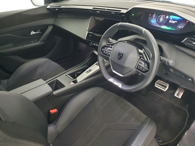 More views of Peugeot 308