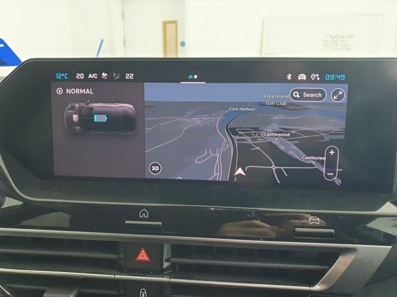 More views of Citroen e-C4