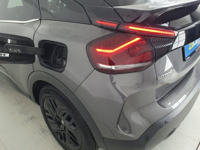 More views of Citroen e-C4