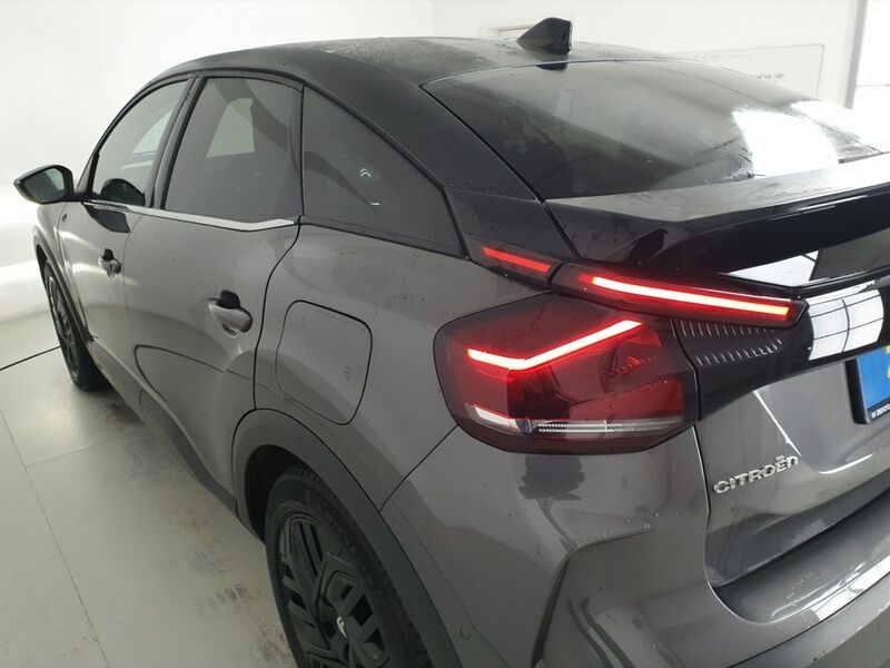 More views of Citroen e-C4